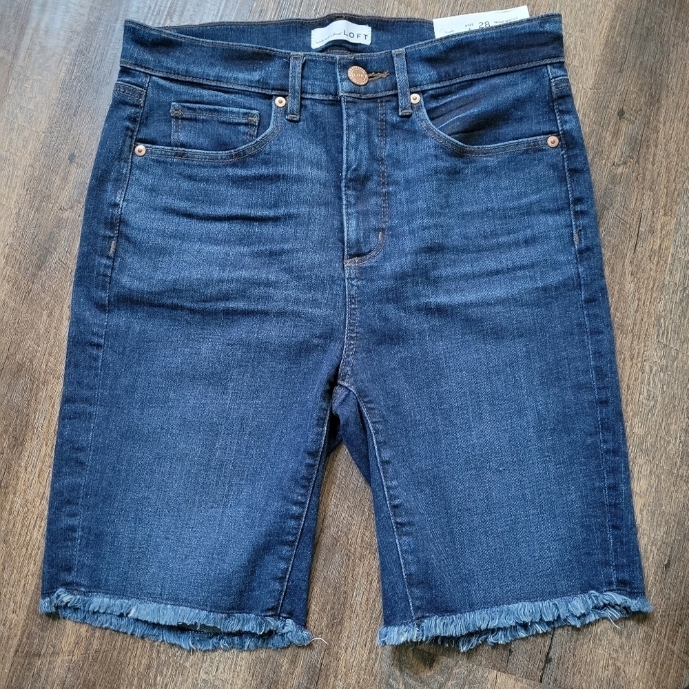 Ann Taylor Loft size 6 High Waist Cut Off Denim Jean Shorts